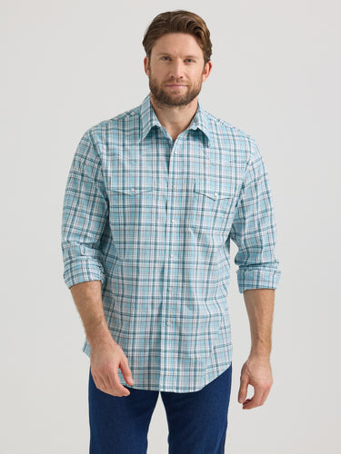 Pard's Western Shop Wrangler Wrinkle Resist Light Blue/White Plaid Western Snap Shirt for Men