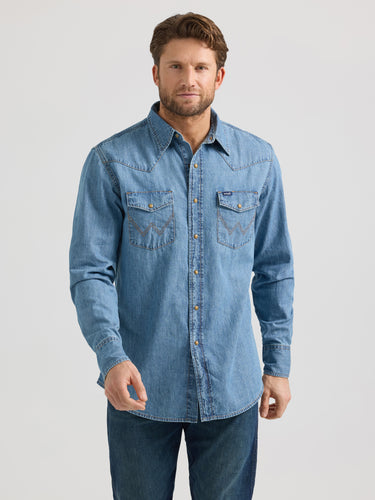 Pard's Western Shop Wrangler Men's Light Wash Classic Denim Snap Western Shirt