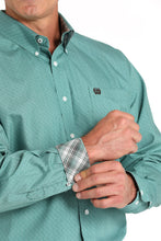 Cinch Men's Green Zig Zag Geometric Print Button-Down Shirt