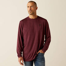 Ariat Men's Burgundy Flag Long Sleeve Breakthru Charger T-Shirt